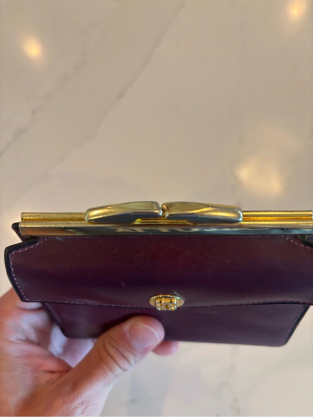 Vintage Bosca USA Full Grain Leather Trifold Wallet Kiss Lock Coin Burgundy